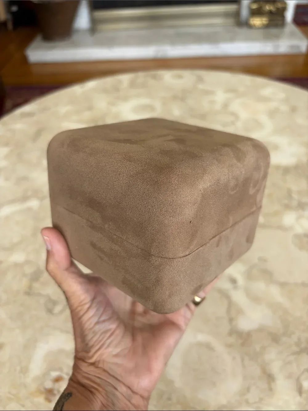 David Yurman Extra Large Leather Ring Box - Picture 8 of 10